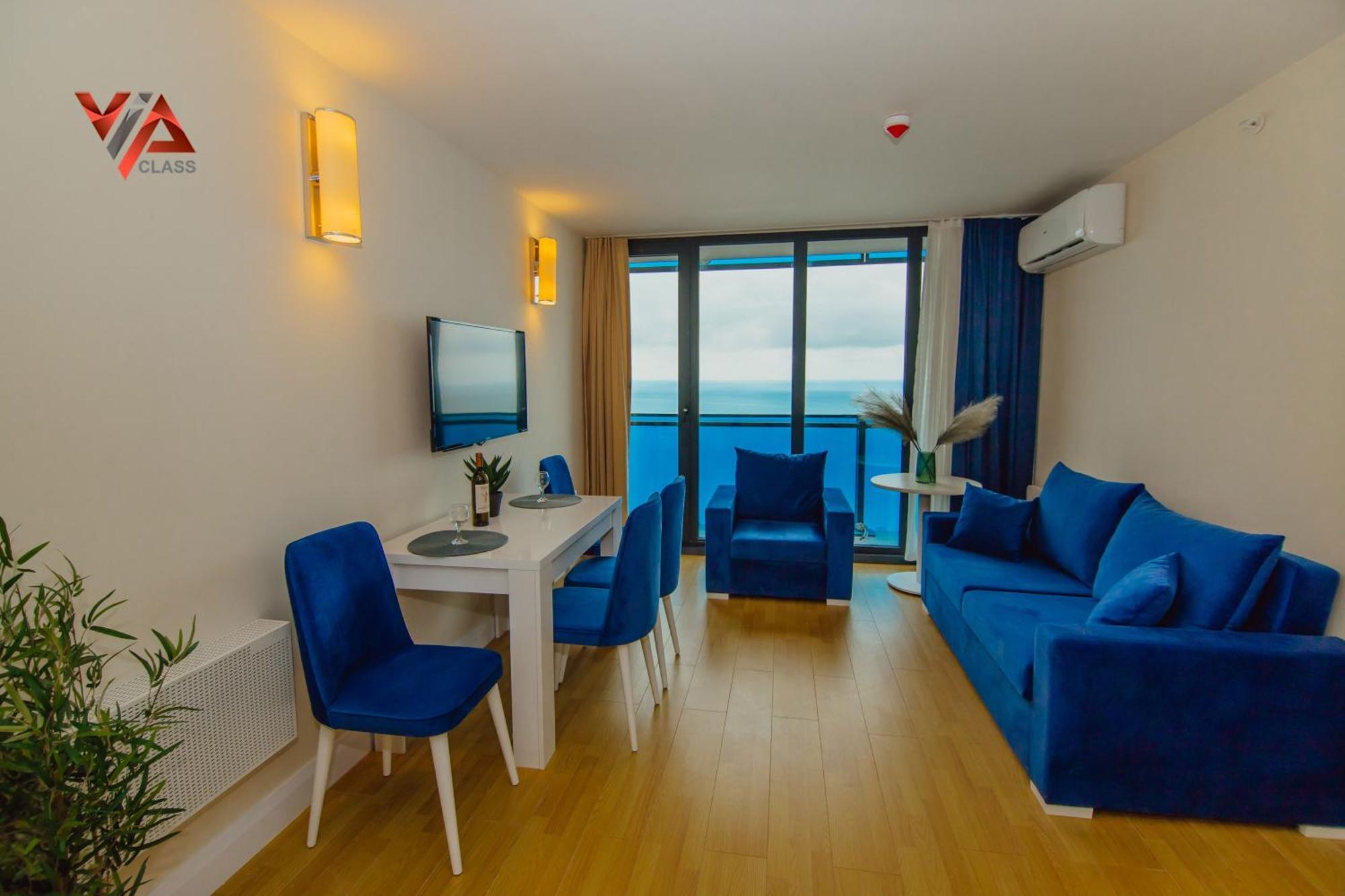 Vip Class ꙳ Orbi Hotel